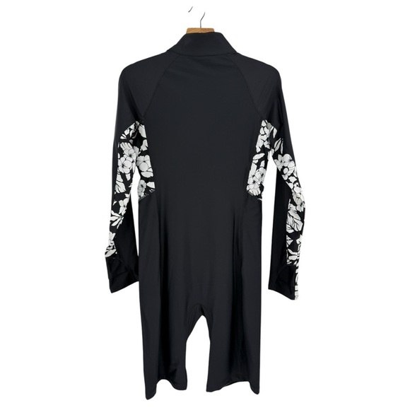 Coolibar Alana Knee Length Swimsuit Long UPF 50+ Black Floral Colorblock Size L - Picture 5 of 11